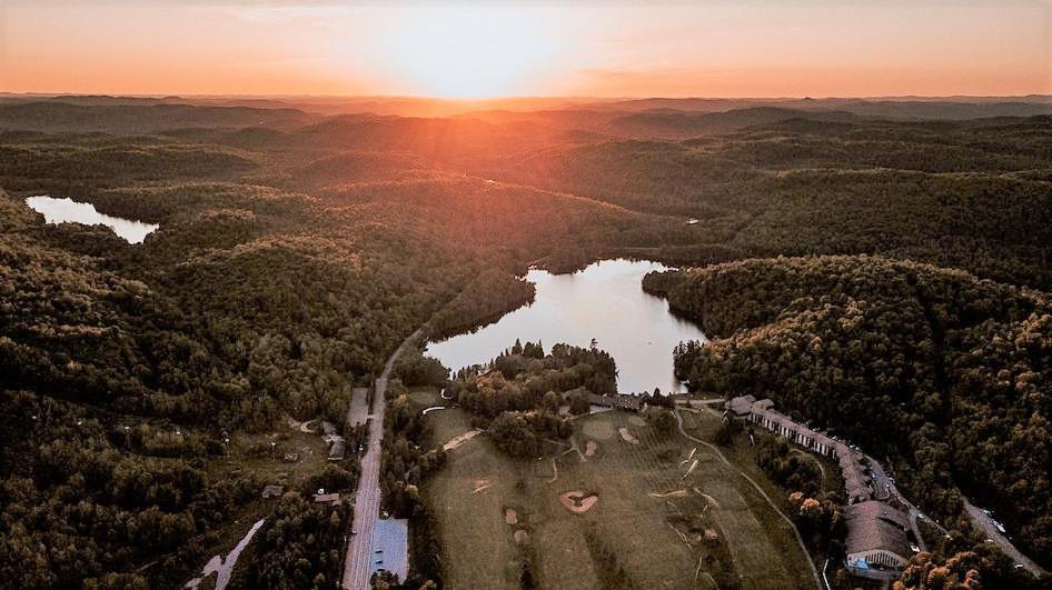 Hotel Et Centre De Villegiature Lac Carling Grenville-Sur-La-Rouge 外观 照片